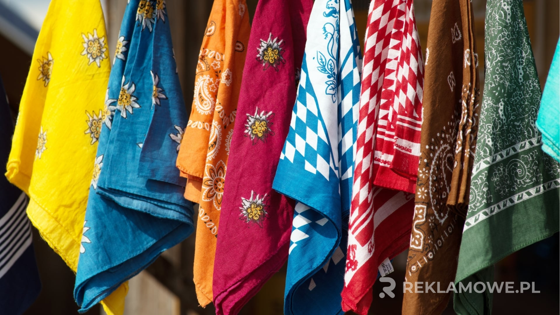 Chusteczki reklamowe z logo firmy