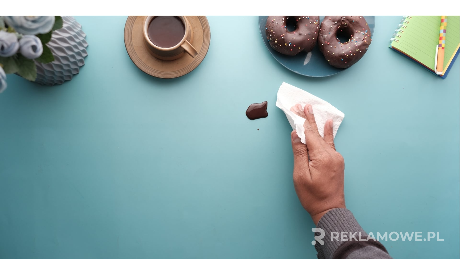 Segmentacja odbiorców dla chusteczek reklamowych – Jak trafić w potrzeby klientów Strategie marketingowe na przykładzie chusteczek reklamowych